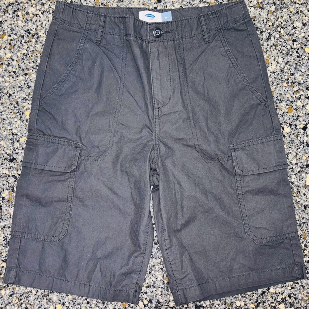 Old Navy | Cargo Shorts | Boys Size (14)
Adjustable Waist
